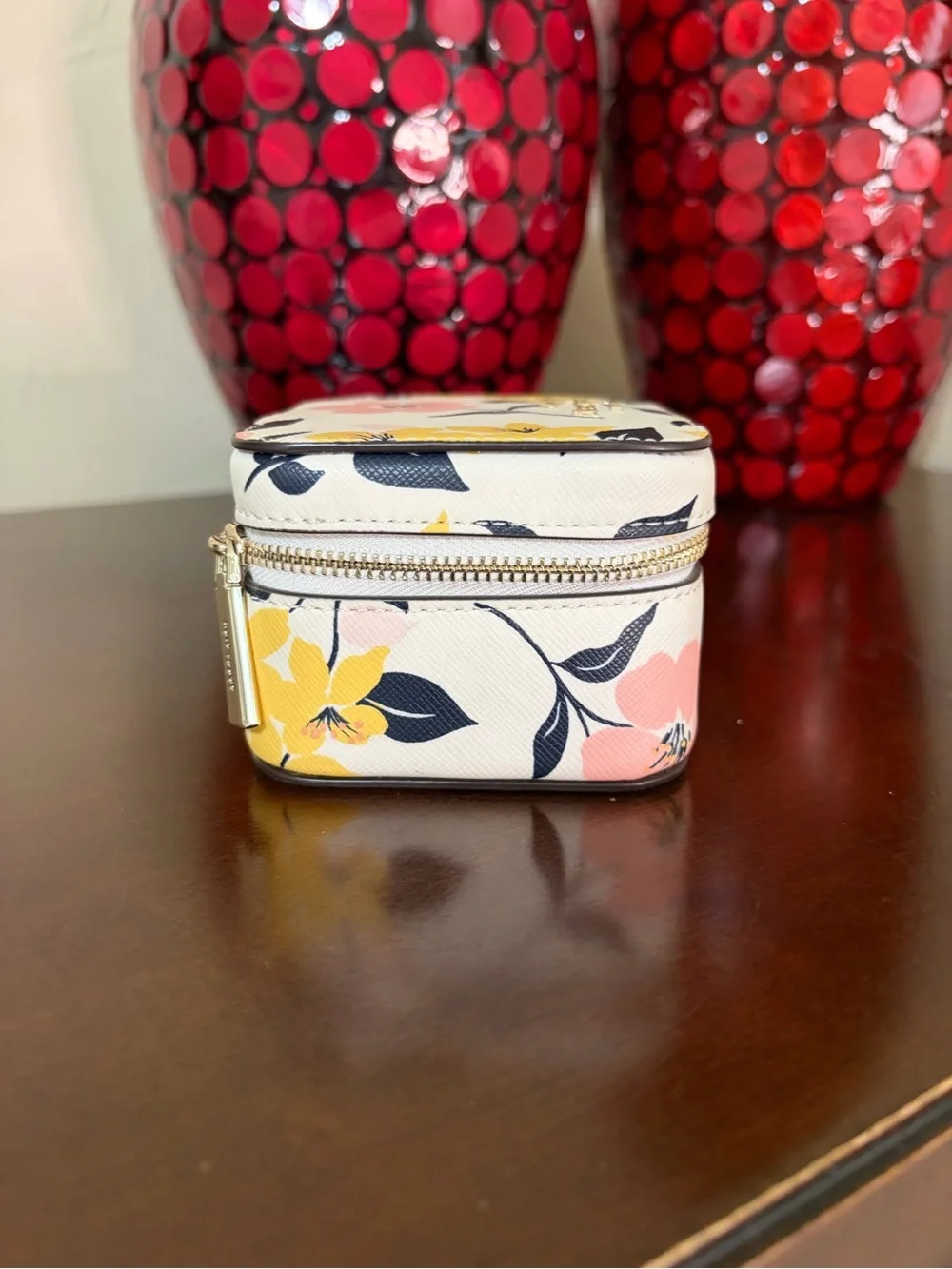 kate spade Staci Lily Blooms Jewelry Holder